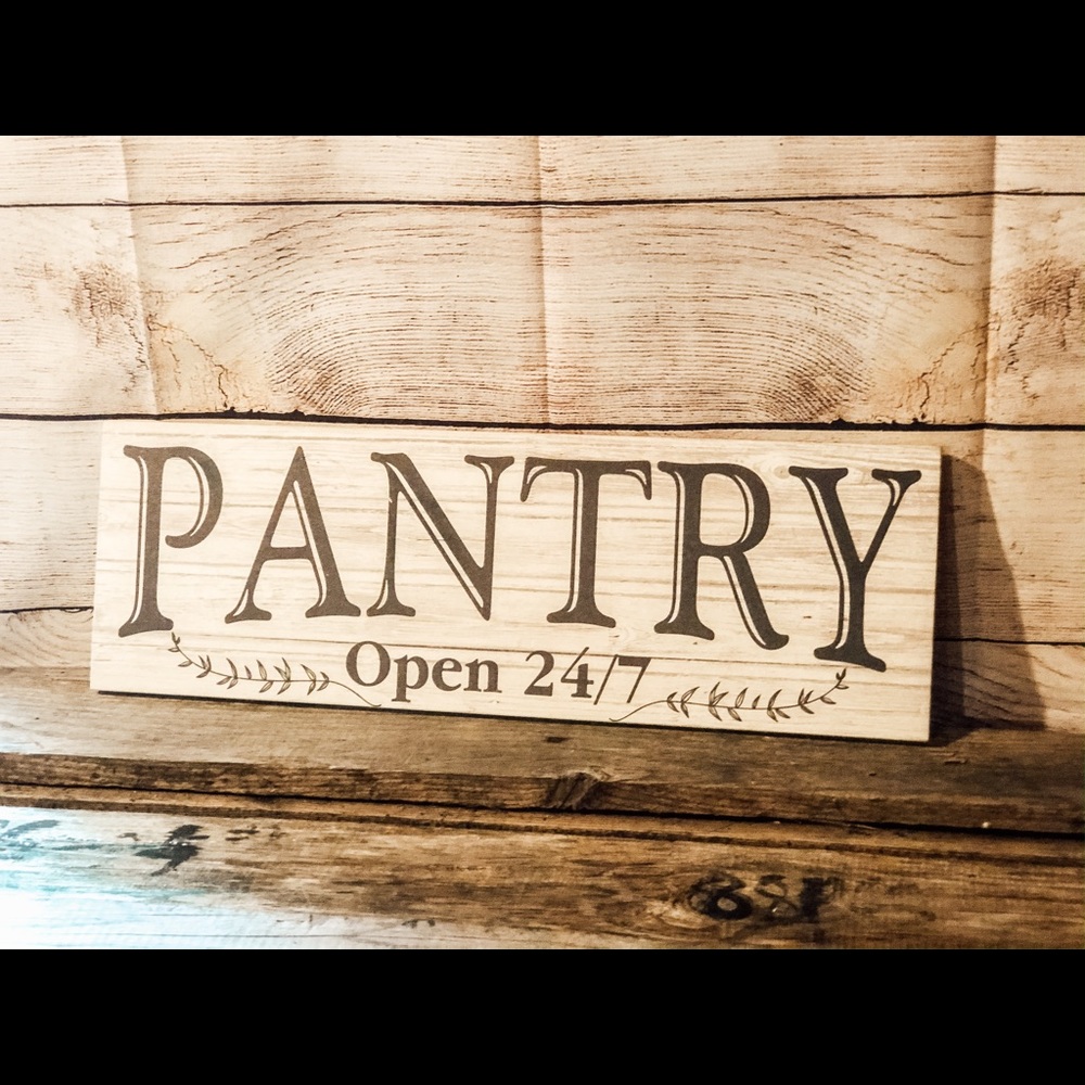 Farmhouse Pantry Sign